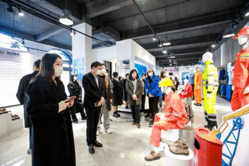 領略正裝魅力 南山智尚杯中國正裝設計大賽采風活動精彩回顧