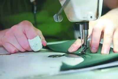 從日常服裝到戰場防護 中國制造如何占據全球防彈衣70%市場份額